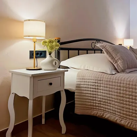 Luxury White House Apartamento